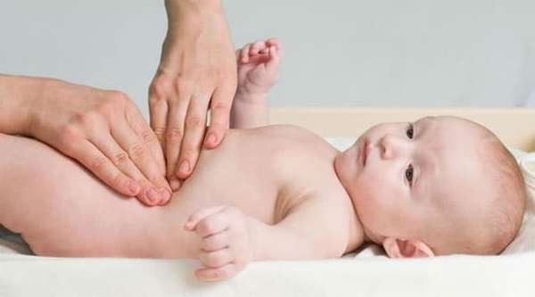 Читайте отзывы мам об опыте использования газоотводной трубки для новорожденных