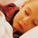 Как научить ребёнка спать днём