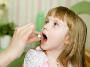 Как выбрать безопасные и эффективные противоаллергические детские капли от разных видов аллергии?