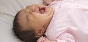 Как вывести газики у новорожденного