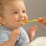 Кушать подано или Что надо знать родителям о введении прикорма