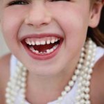 Baby teeth loss pattern in children