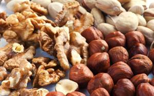 Орехи содержат в составе витамины и минералы
