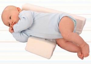 Подушка для боковой поддержки новорожденного