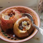 Польза печеных яблок при грудном вскармливании и правила употребления продукта. Рецепты приготовления