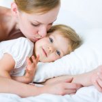 Правила быстрого засыпания: как уложить ребёнка за минуту