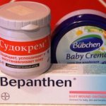 Сухость за ушами у ребенка