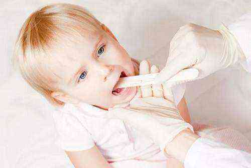 заложен нос и сухой кашель у ребенка лечение
