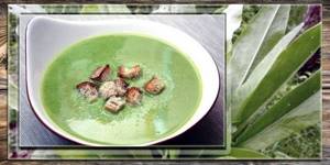 Зеленый суп-пюре с гренками
